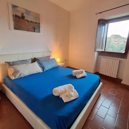 Sospesi Nel Borgo