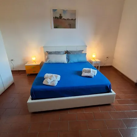Sospesi Nel Borgo *