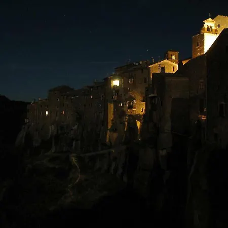 Sospesi Nel Borgo Vitorchiano