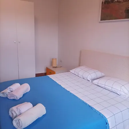 Apartment Sospesi Nel Borgo *
